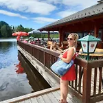 Konukevi Hotel/pension Rosengarten Franking