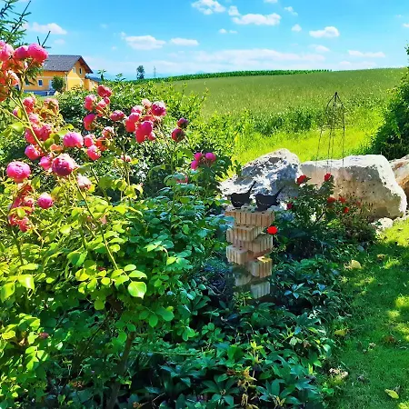 Hotel/pension Rosengarten 3*