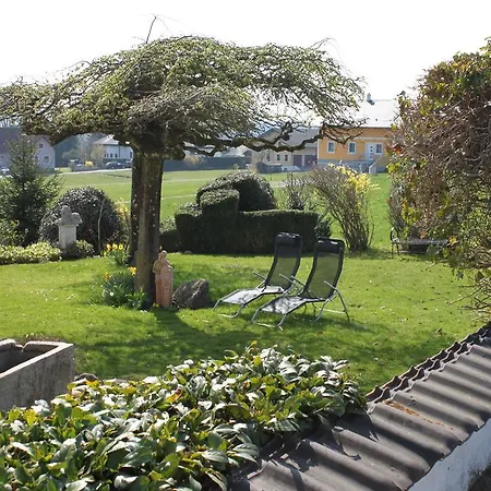 Hotel/pension Rosengarten Guest house