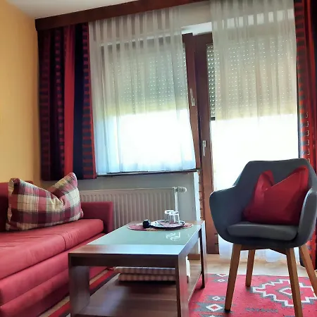Hotel/pension Rosengarten 3*