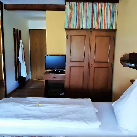 Guest house Hotel/pension Rosengarten Franking