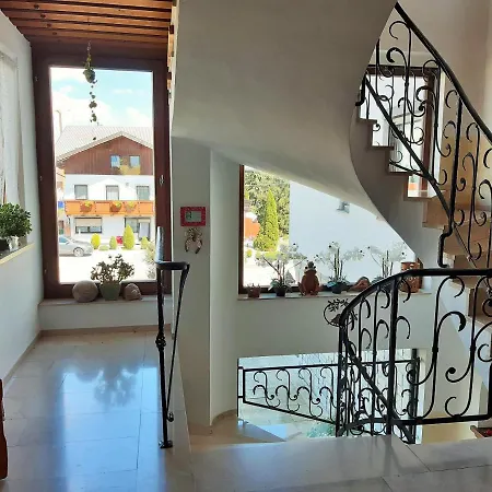 Hotel/pension Rosengarten 3*