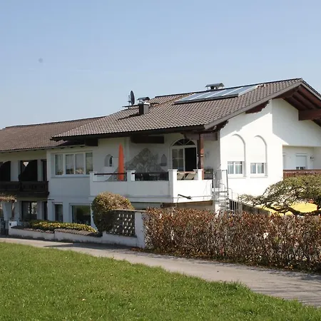Hotel/pension Rosengarten Франкинг